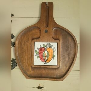 MCM cheese tray & cutting board